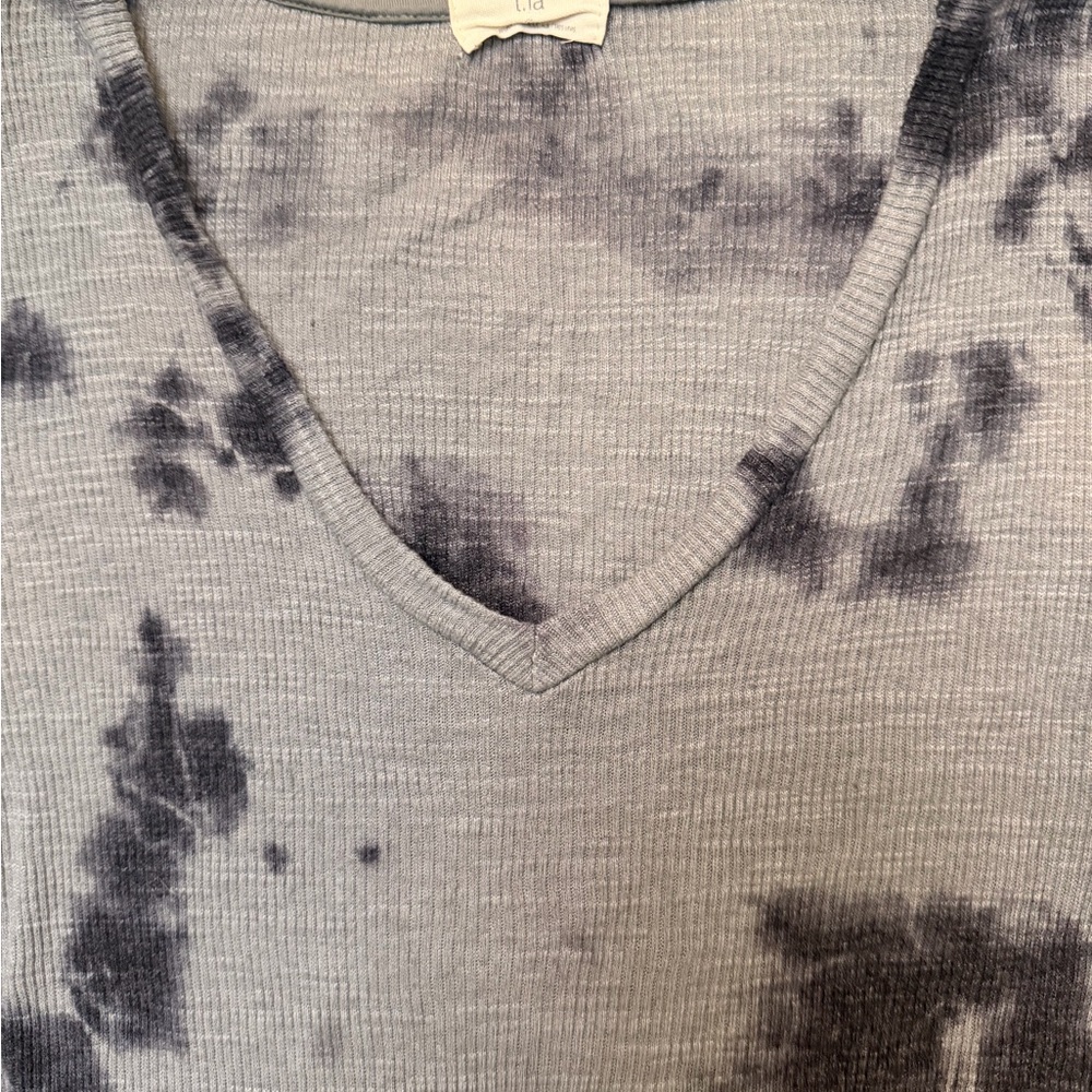 Anthropologie | T.La | Tie Dye V-neck Jill
Babydoll Peplum Top size small - Picture 4 of 6